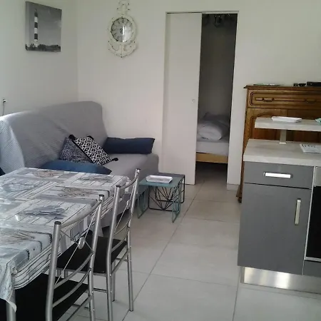 Vakantiehuis La Petite Maison A Mamy La Cotiniere *